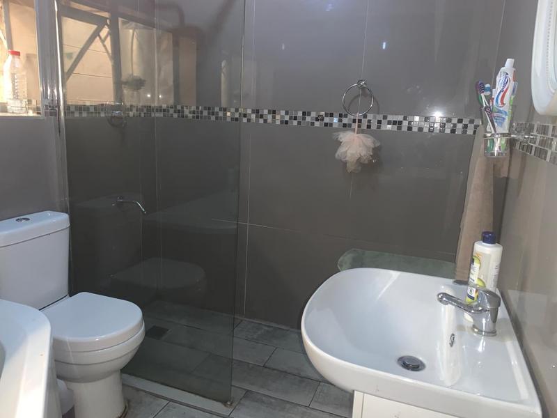 3 Bedroom Property for Sale in Woodlands Western Cape